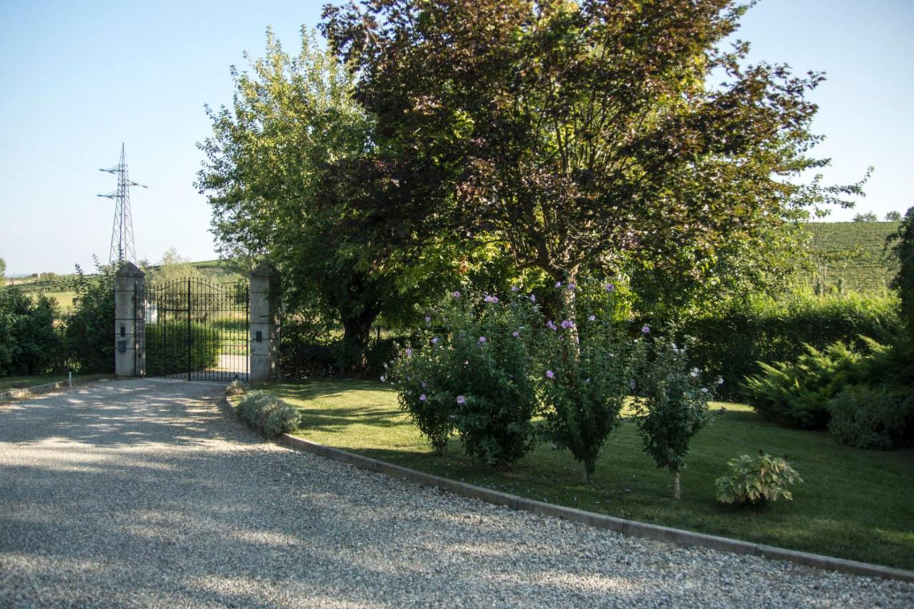 Willa Cascina Dani Agliano Terme Zewnętrze zdjęcie