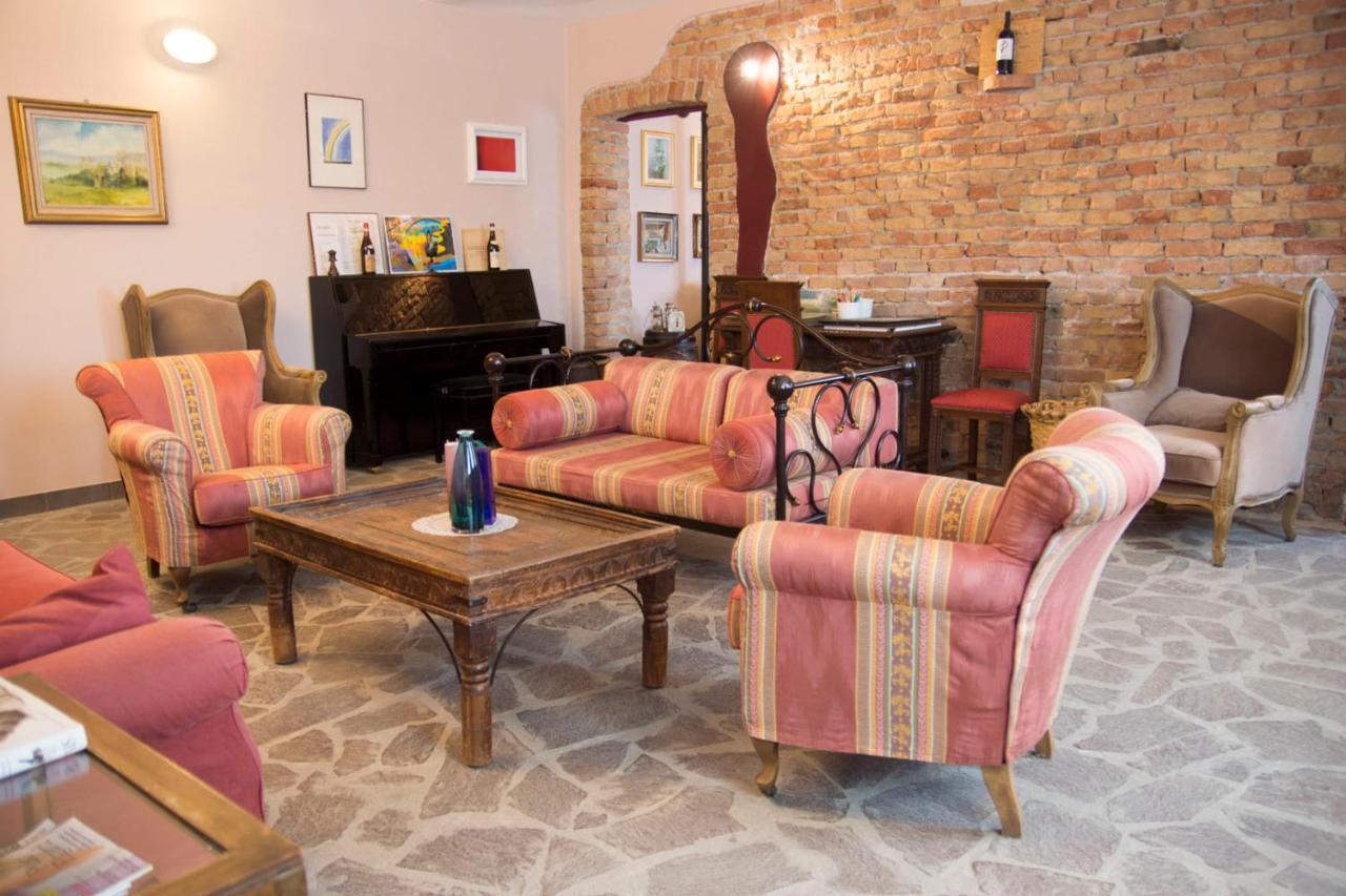 Willa Cascina Dani Agliano Terme Zewnętrze zdjęcie