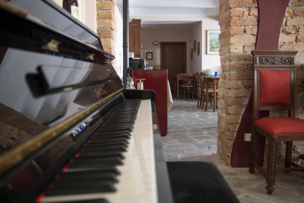 Willa Cascina Dani Agliano Terme Zewnętrze zdjęcie
